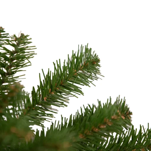 28" Deluxe Dorchester Pine Artificial Christmas Swag, Unlit Unlit Swags