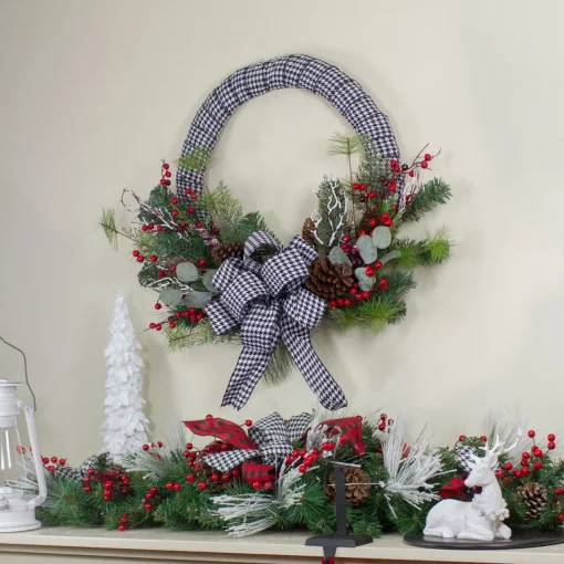 New Black and White Houndstooth and Berry Artificial Christmas Wreath - 24-Inch, Unlit Unlit