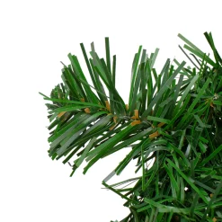 Clearance Deluxe Windsor Pine Artificial Christmas Wreath - 6" - Unlit Unlit