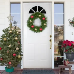 Northern Pine Artificial Christmas Wreath - 24" - Unlit Unlit