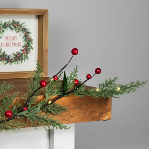 New Pre-Lit B/O Pinecone, Berry and Leaf Christmas Garland - 4.5' - Warm White Lights Pre Lit