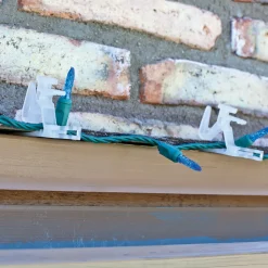 New Set of 25 Ladderless Gutter and Shingle Christmas Light Clips - 3.75